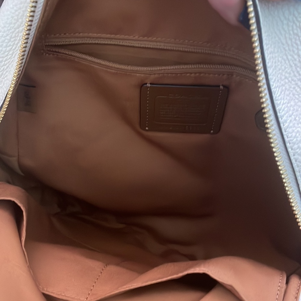 Pale baby pink leather Coach Backpack - Picture 5 of 5